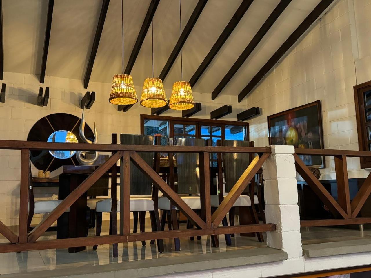 Hotel Maca Lago Calima Buitenkant foto