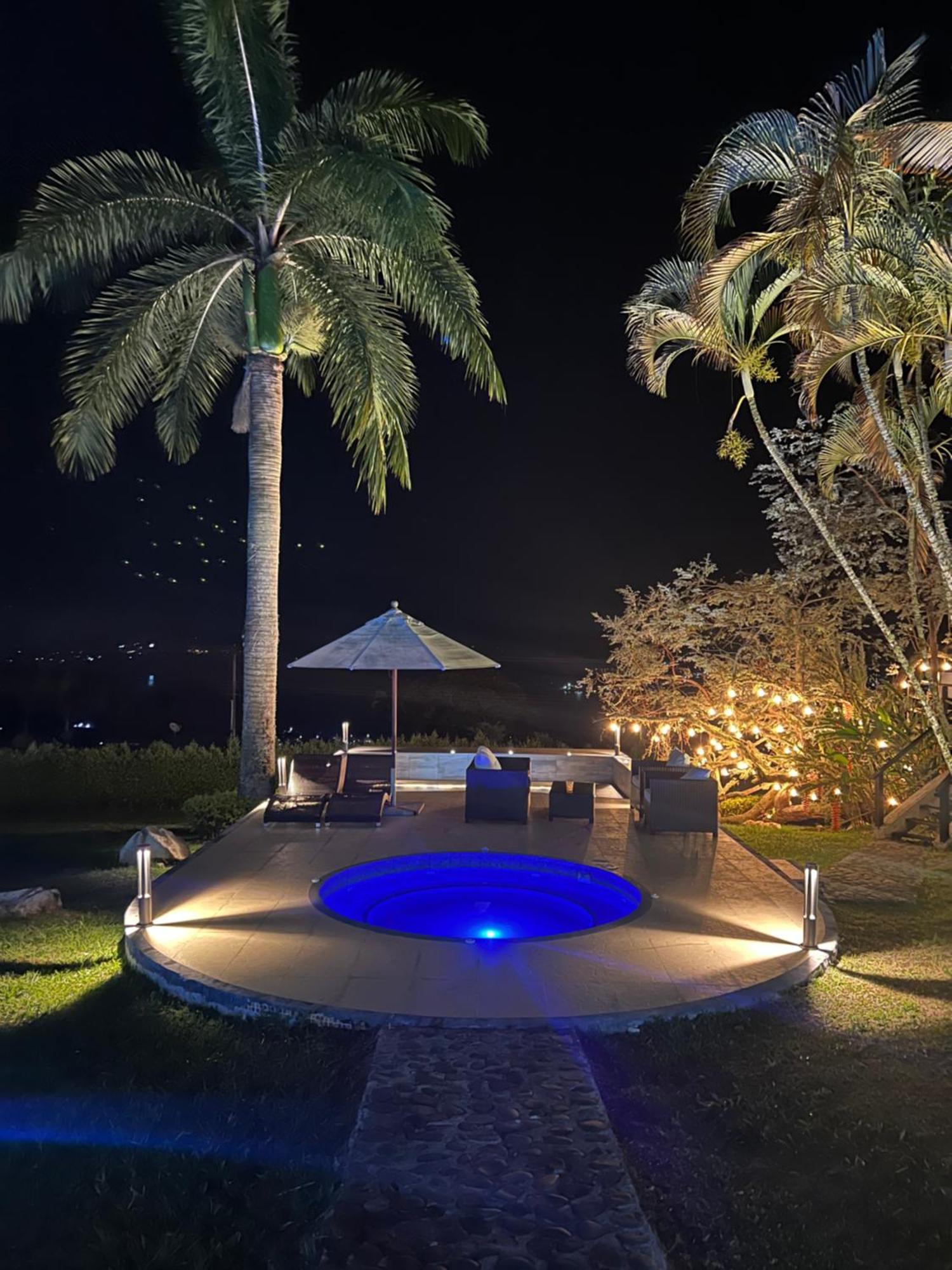 Hotel Maca Lago Calima Buitenkant foto