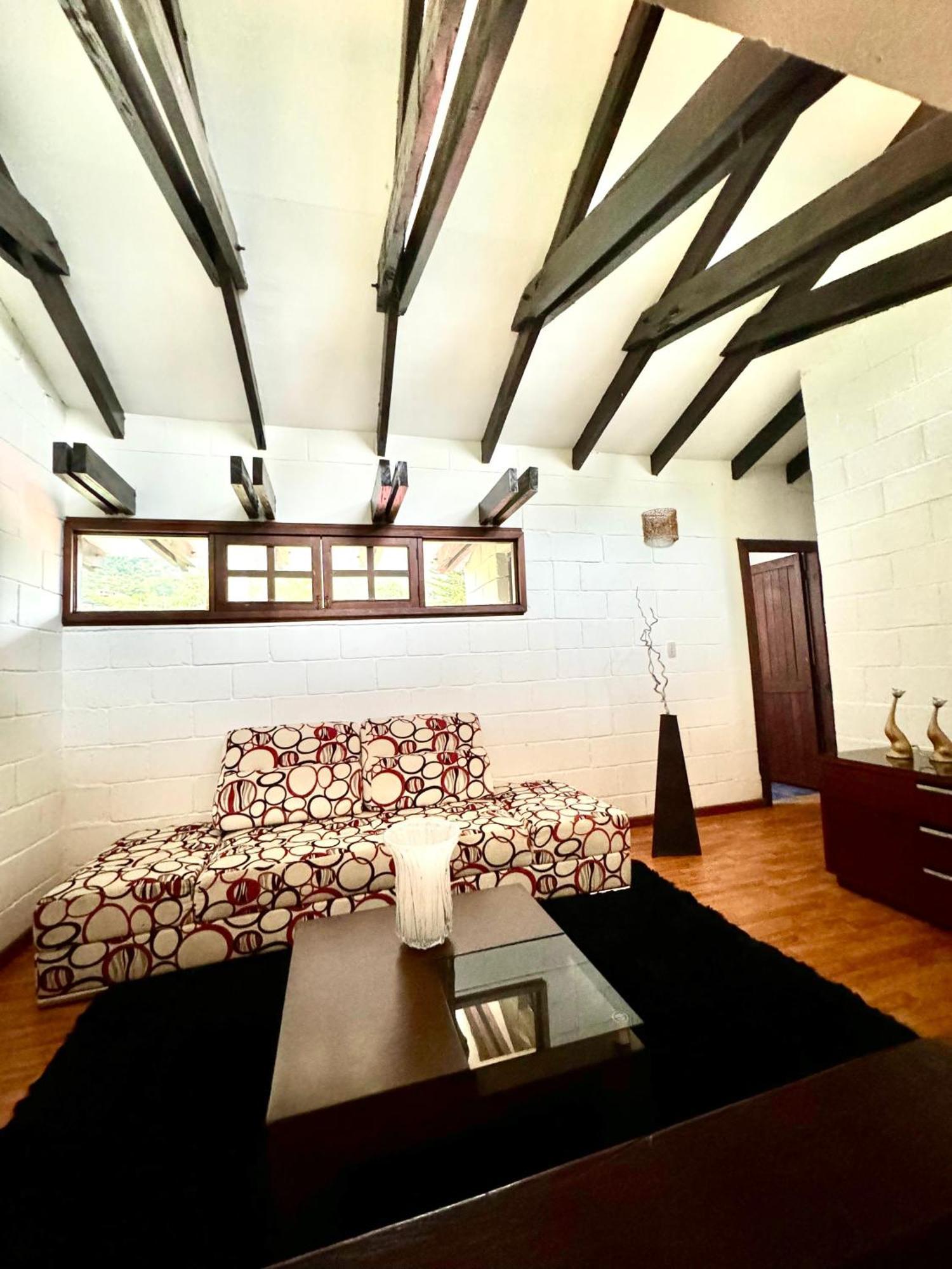 Hotel Maca Lago Calima Buitenkant foto