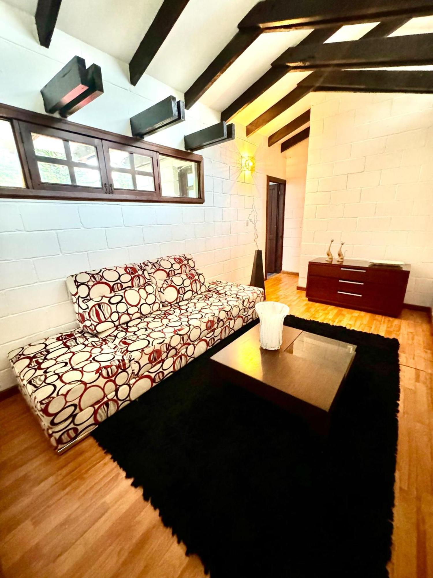 Hotel Maca Lago Calima Buitenkant foto